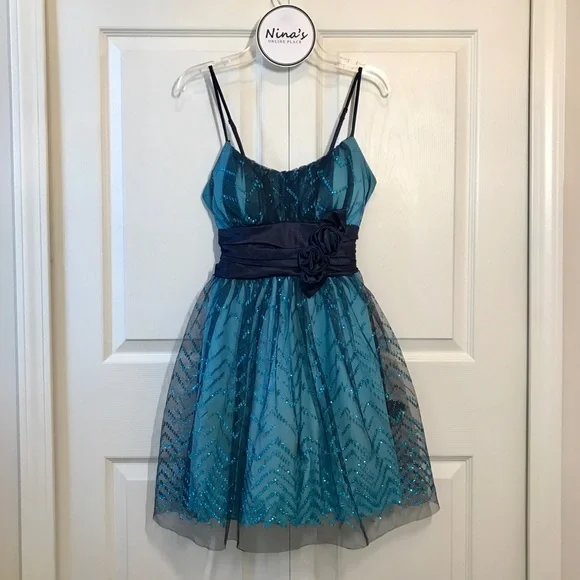 green emerald velvet dress Royal Blue Sequin Skater Dress main image 0